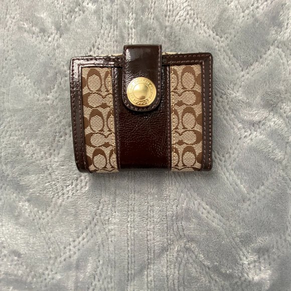 Coach Vintage leather and fabric wallet NWOT - Picture 1 of 7